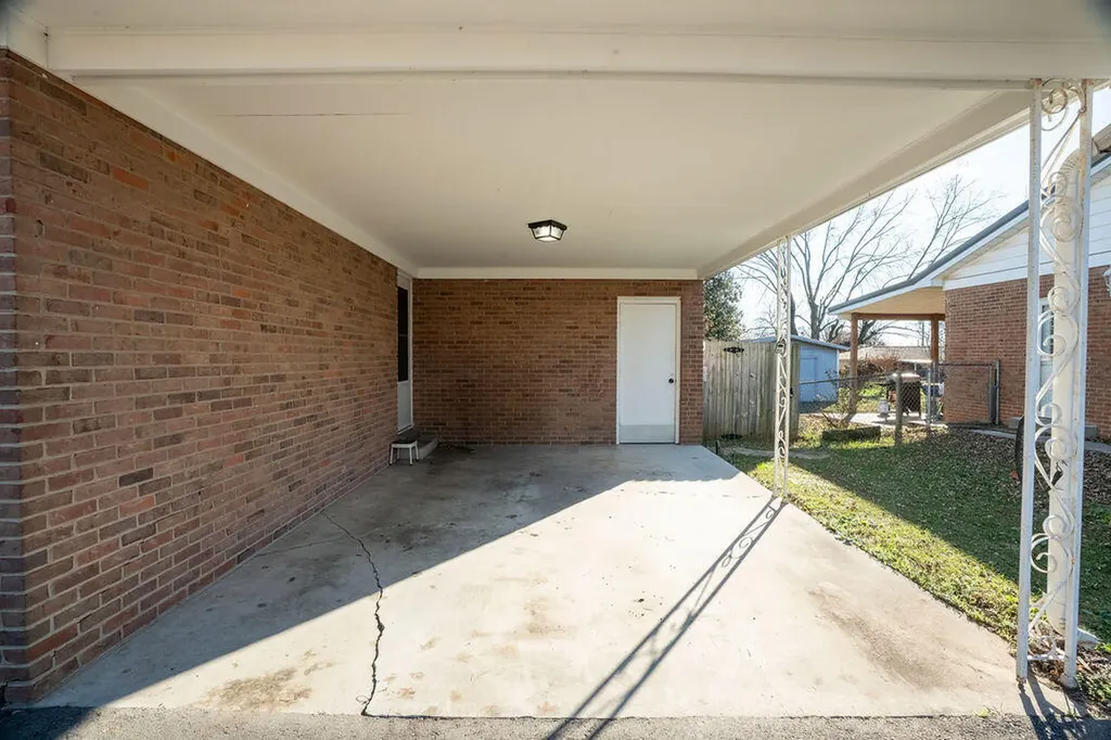411 Hershey Drive Hopkinsville KY 42240
