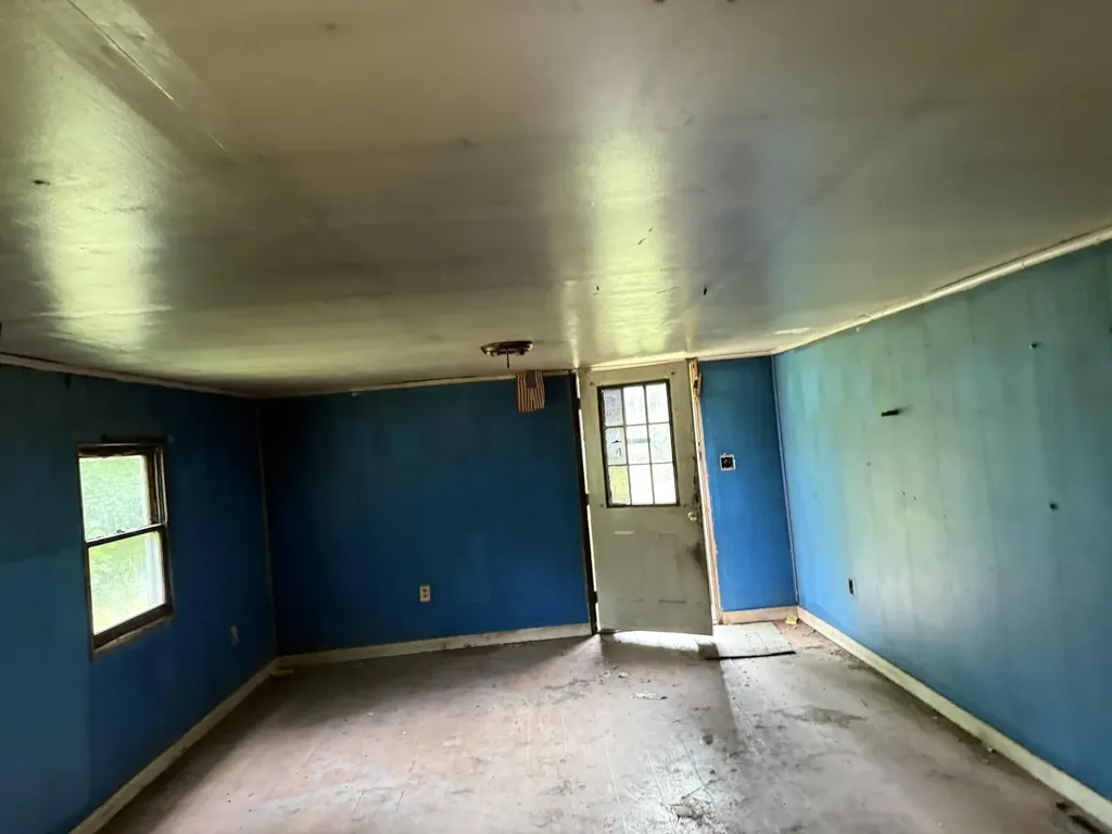 15872 Kentucky 38 Evarts KY 40828