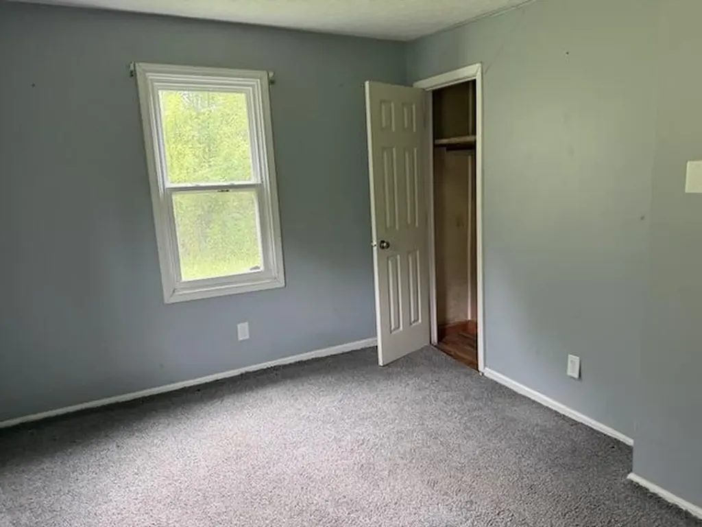10705 Forkland Road Parksville KY 40464