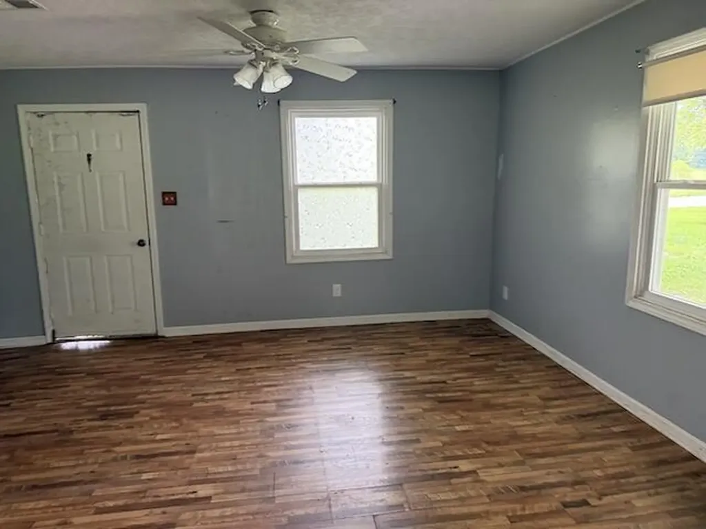 10705 Forkland Road Parksville KY 40464