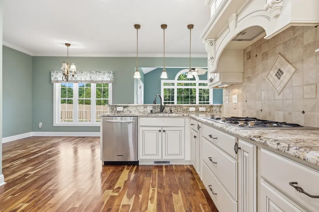 225 Larkspur Lane Paducah KY 42003