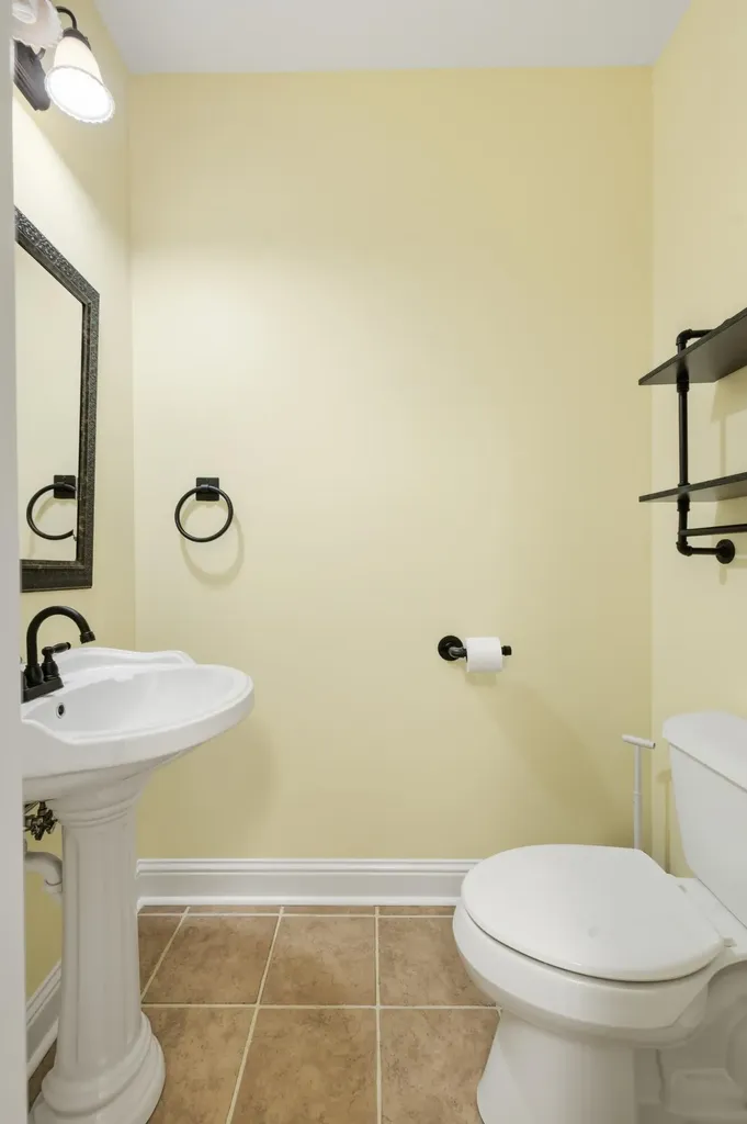 225 Larkspur Lane Paducah KY 42003