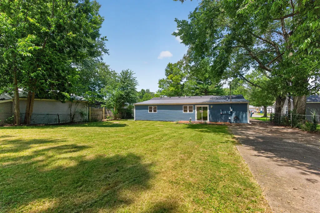 2318 Allen Drive Lexington KY 40505