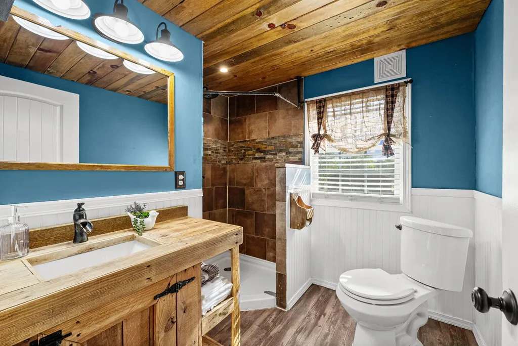 59 Perry Street Cadiz KY 42211