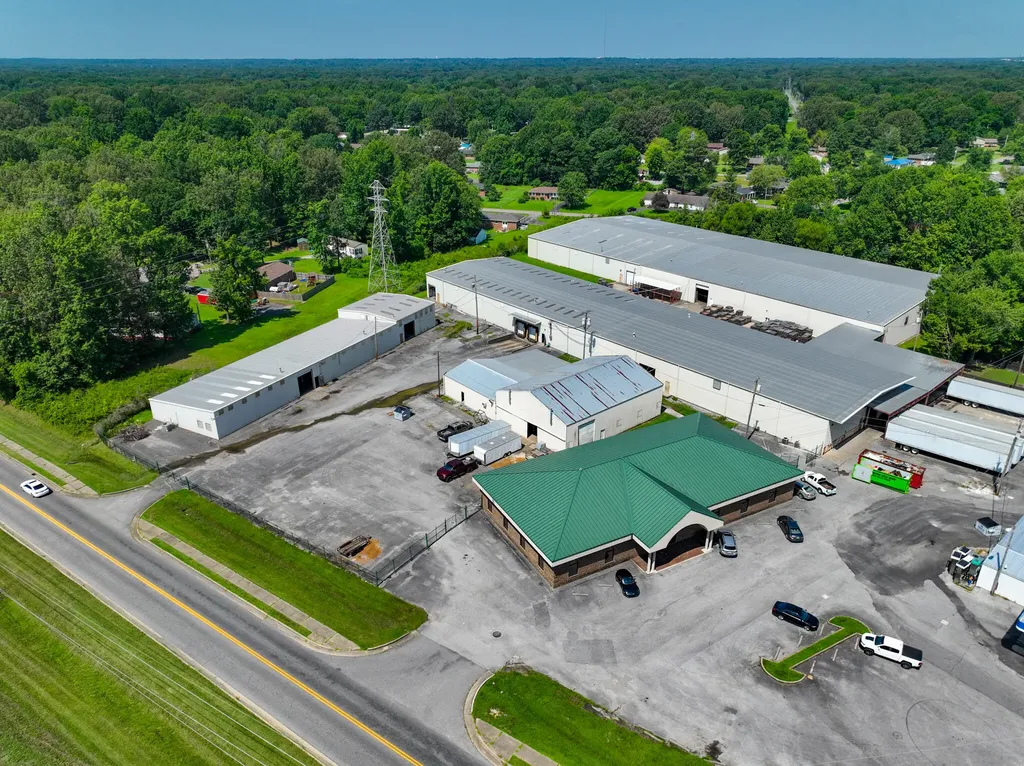 3229 Benton Road Paducah KY 42003