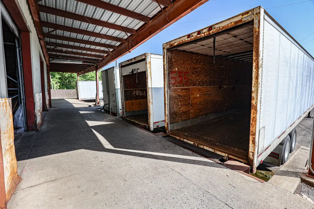 3229 Benton Road Paducah KY 42003