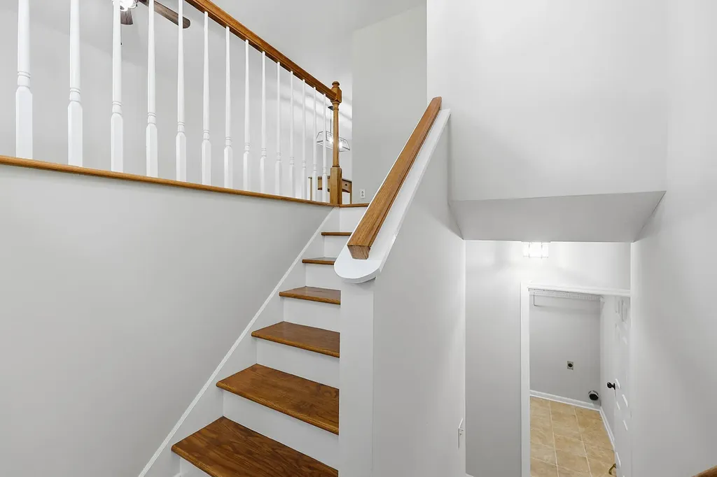 1336 Bonnie Blue Loop Lawrenceburg KY 40342