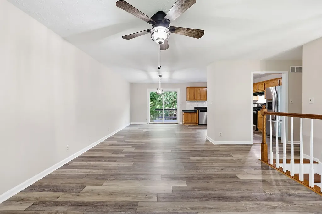 1336 Bonnie Blue Loop Lawrenceburg KY 40342
