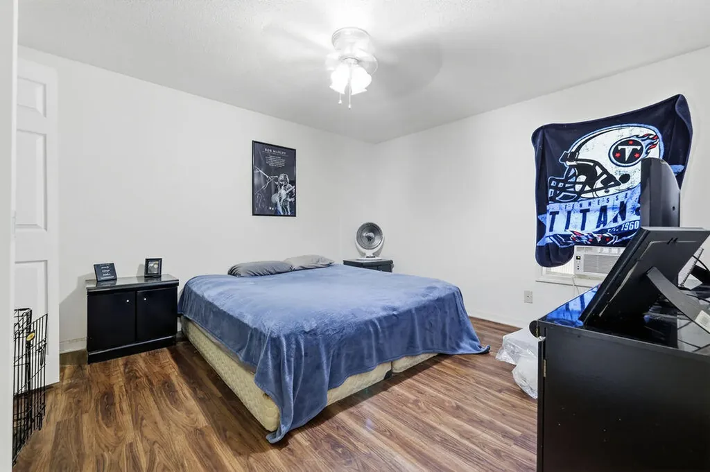 1326 Diuguid Drive Murray KY 42071