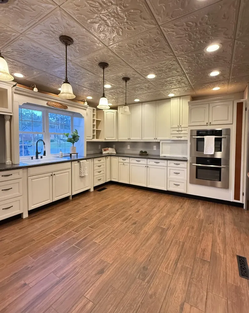 802 Broad Street Murray KY 42071