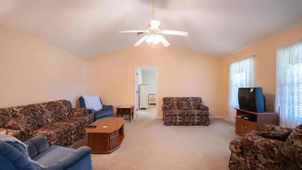 1135 Patterson Branch Road Somerset KY 42503