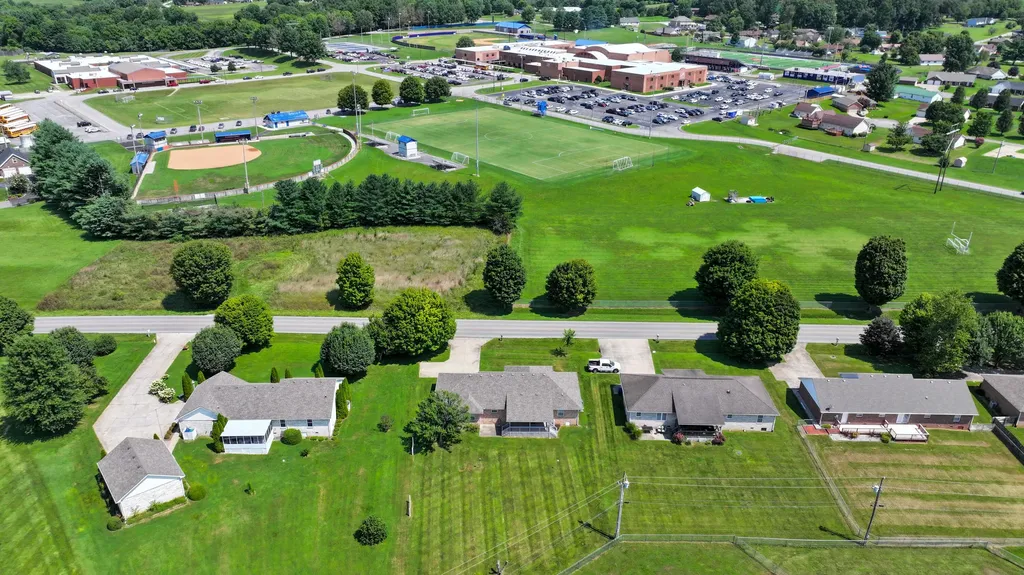 1135 Patterson Branch Road Somerset KY 42503