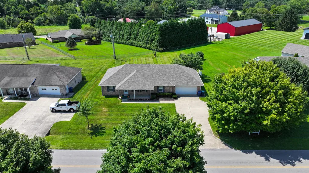 1135 Patterson Branch Road Somerset KY 42503