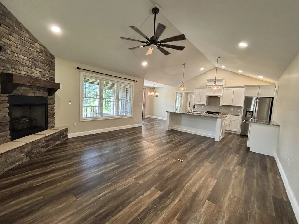 108 Twin Ponds Road Corbin KY 40701