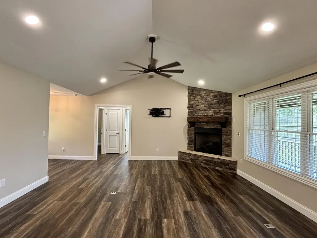 108 Twin Ponds Road Corbin KY 40701