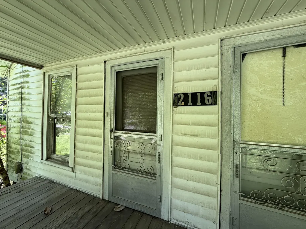 2116 Center Street Paducah KY 42001