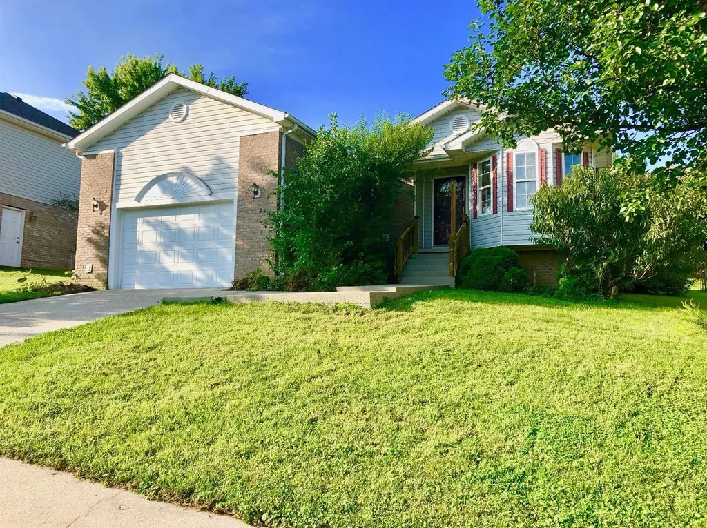 1025 Elizabeth Drive Richmond KY 40475