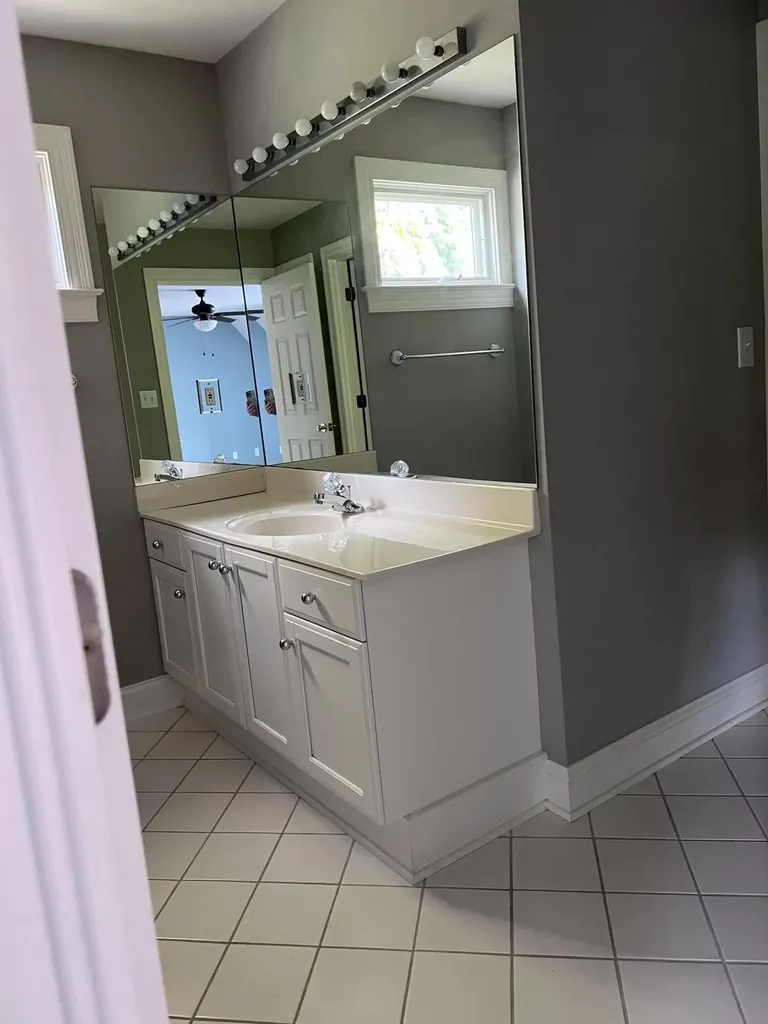 1217 Trumpeter Row Lexington KY 40502