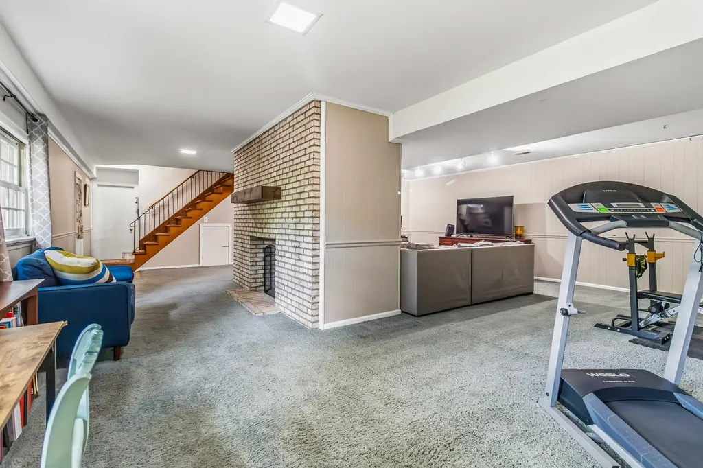 3130 Montavesta Road Lexington KY 40502