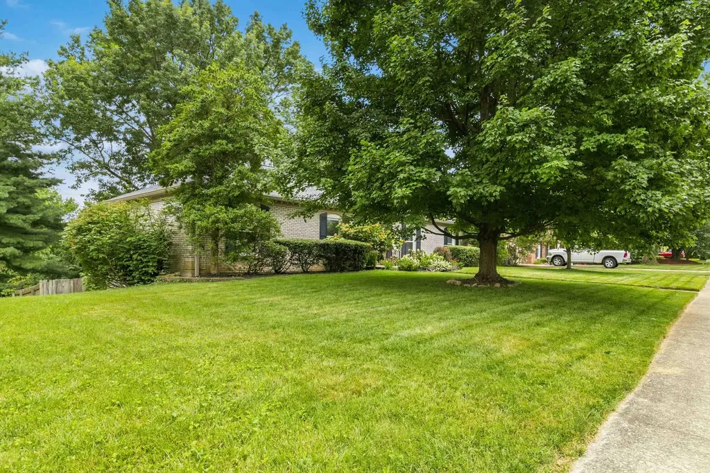 3130 Montavesta Road Lexington KY 40502