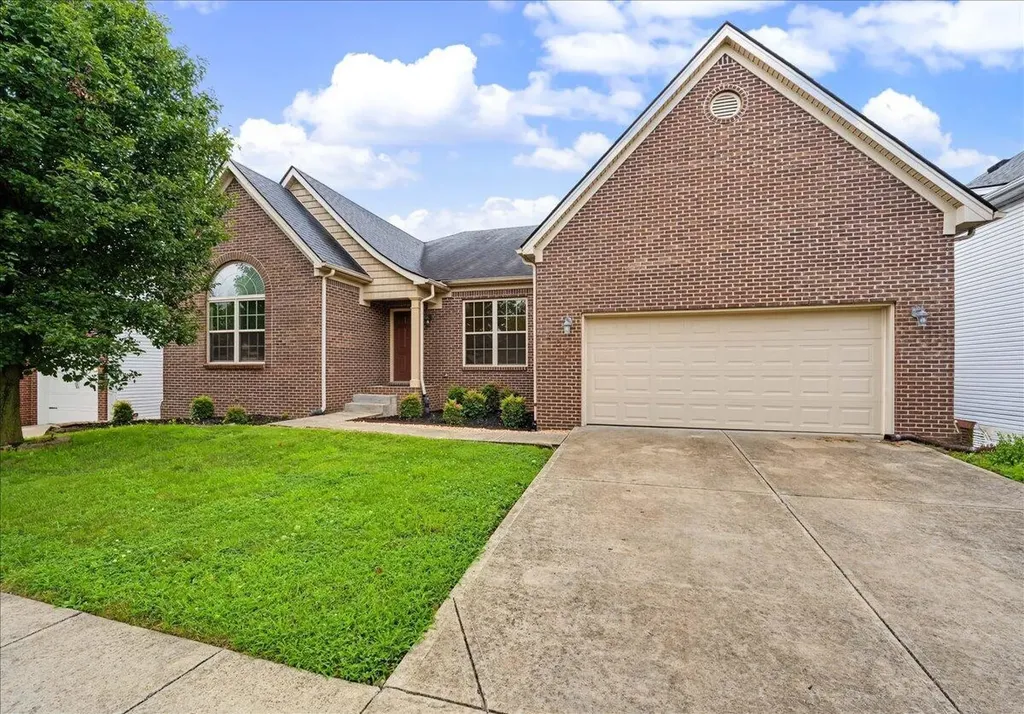 404 Manitoba Lane Lexington KY 40515