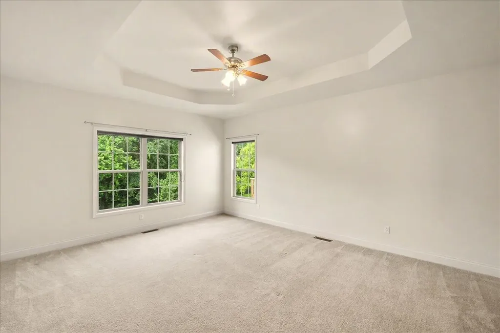 404 Manitoba Lane Lexington KY 40515