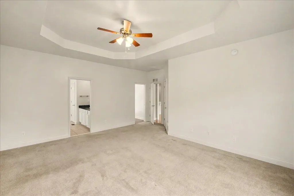 404 Manitoba Lane Lexington KY 40515