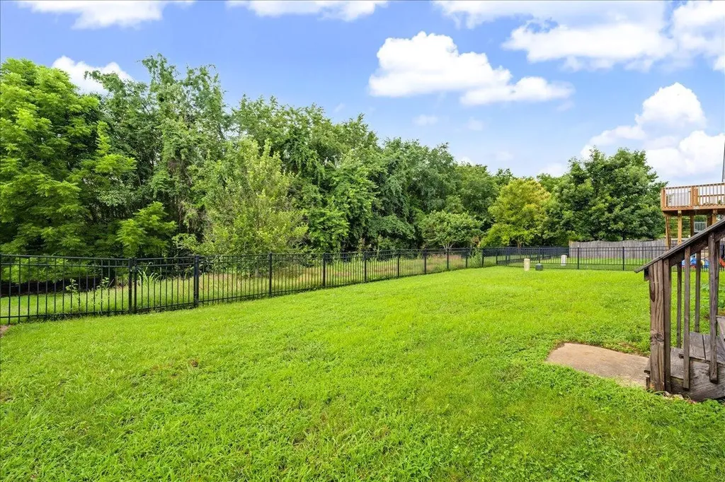 404 Manitoba Lane Lexington KY 40515