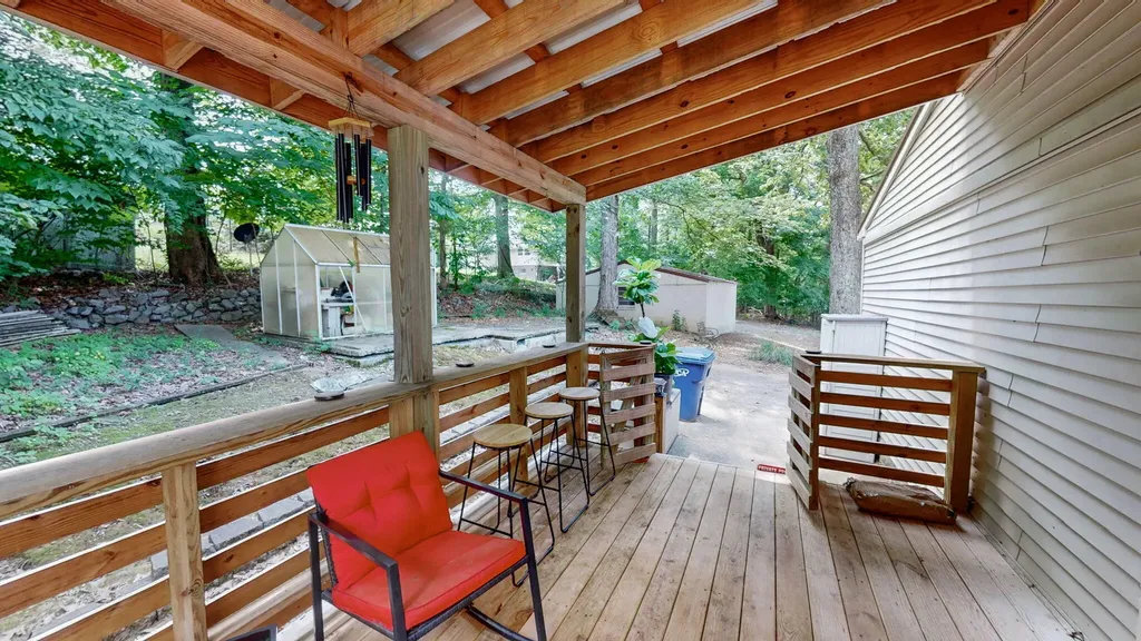 349 Rockcastle Lakeshore Drive Cadiz KY 42211