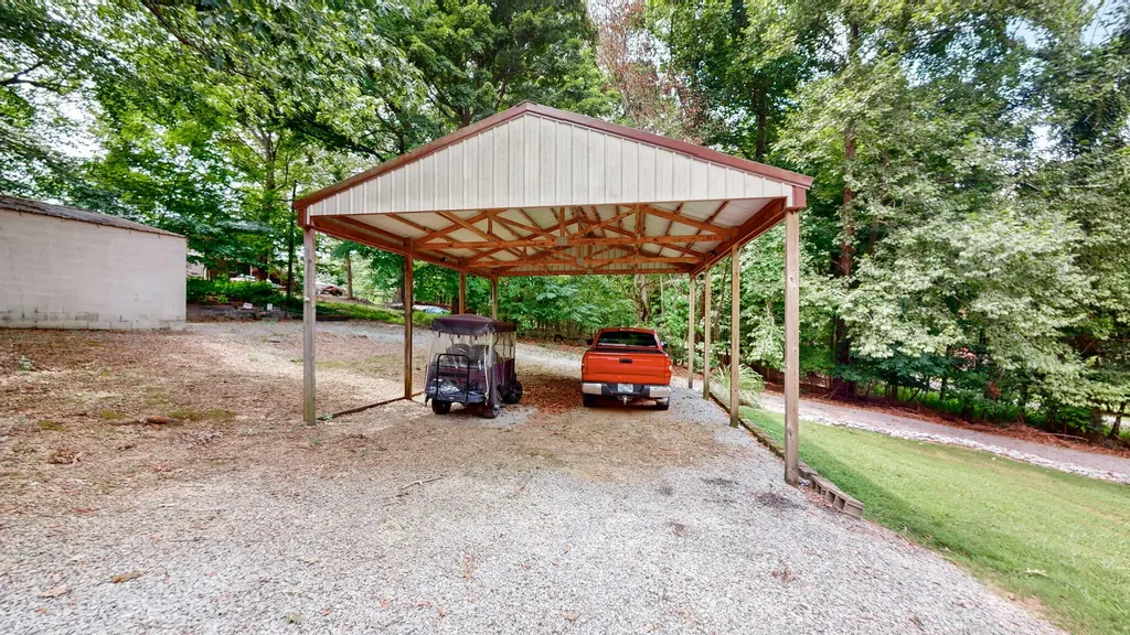 349 Rockcastle Lakeshore Drive Cadiz KY 42211