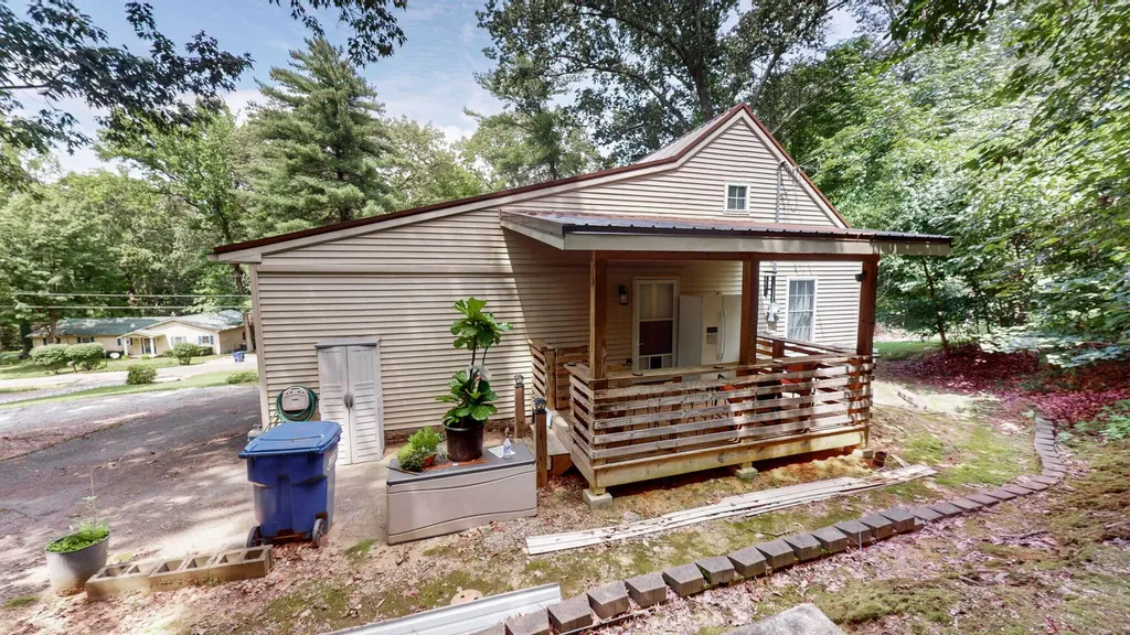 349 Rockcastle Lakeshore Drive Cadiz KY 42211
