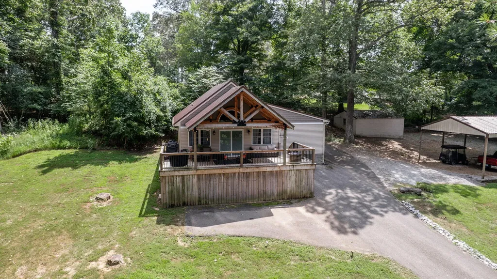 349 Rockcastle Lakeshore Drive Cadiz KY 42211