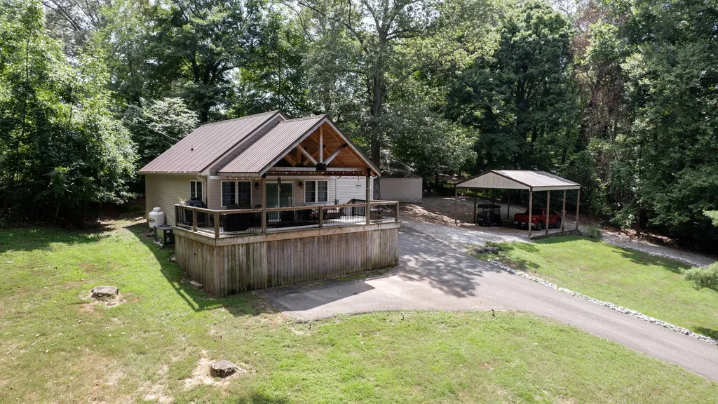 349 Rockcastle Lakeshore Drive Cadiz KY 42211