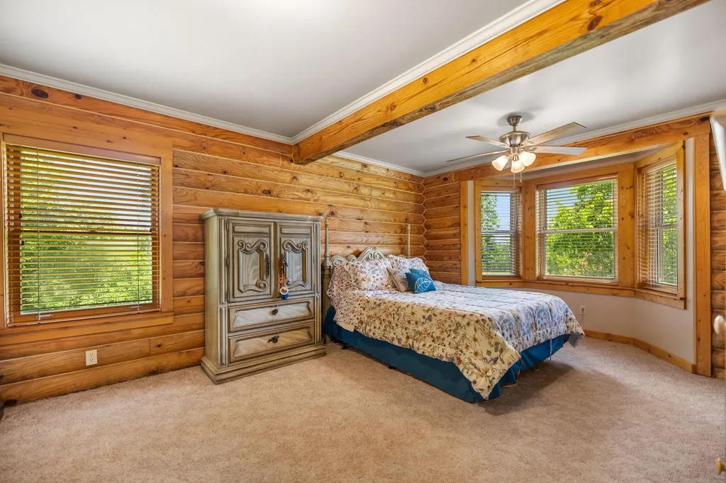 1845 Azbill Road Mckee KY 40447