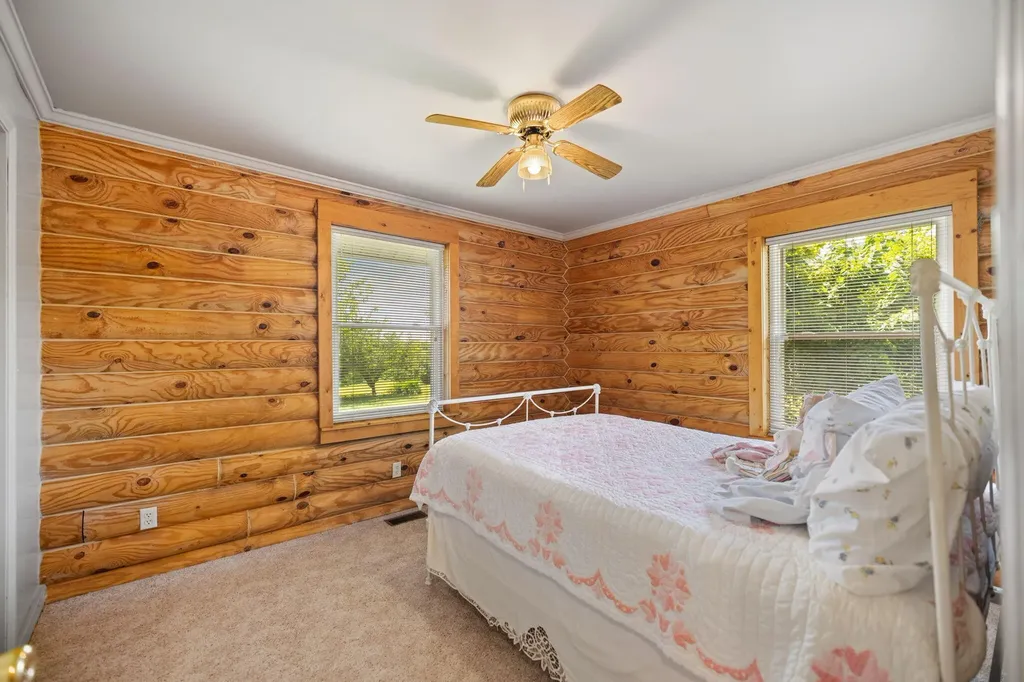 1845 Azbill Road Mckee KY 40447