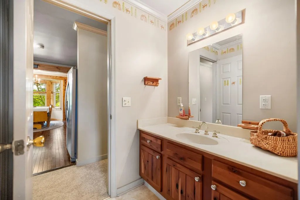 1845 Azbill Road Mckee KY 40447
