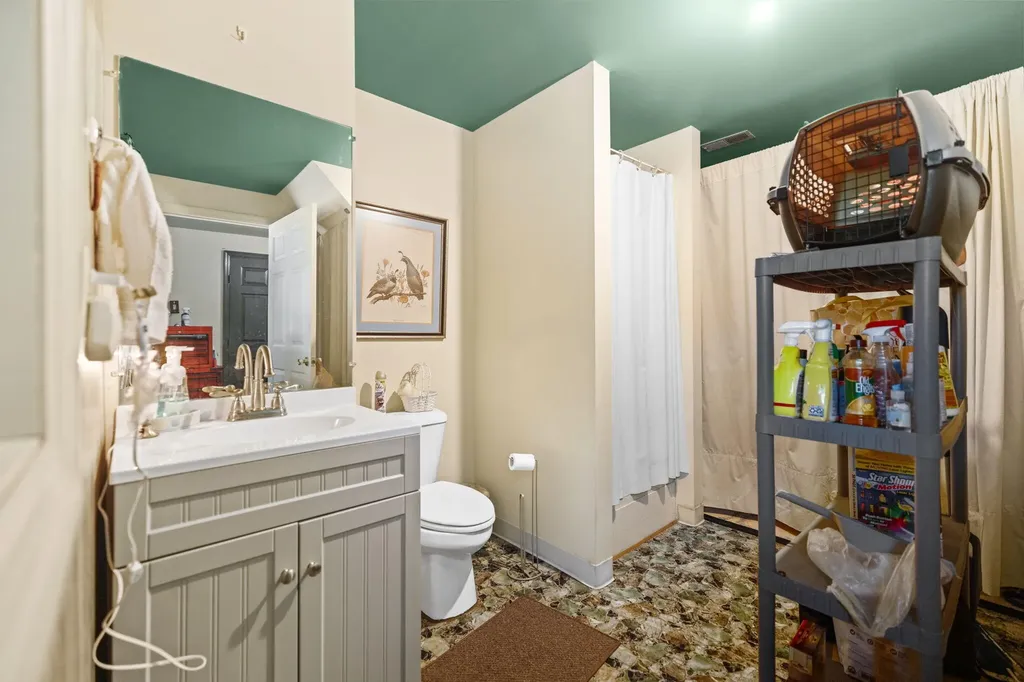 1845 Azbill Road Mckee KY 40447