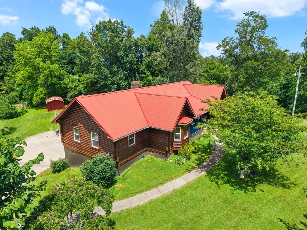 1845 Azbill Road Mckee KY 40447