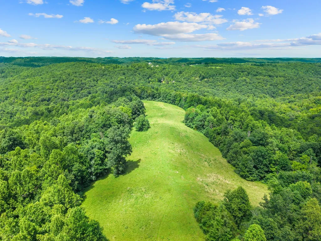 1845 Azbill Road Mckee KY 40447