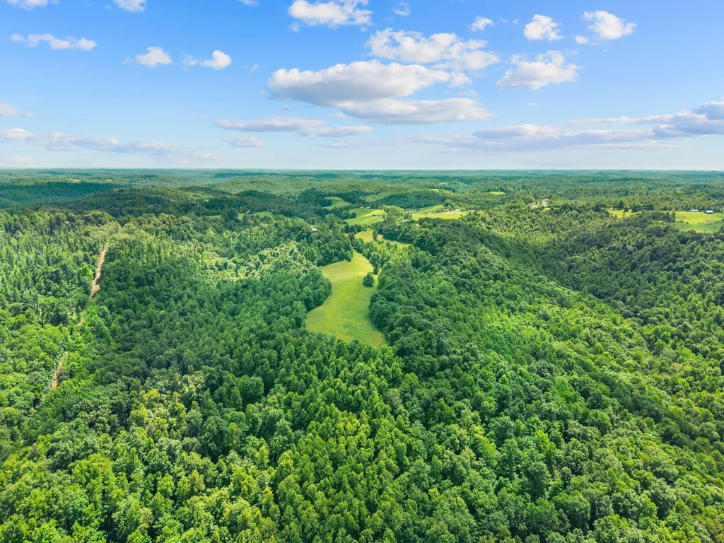 1845 Azbill Road Mckee KY 40447