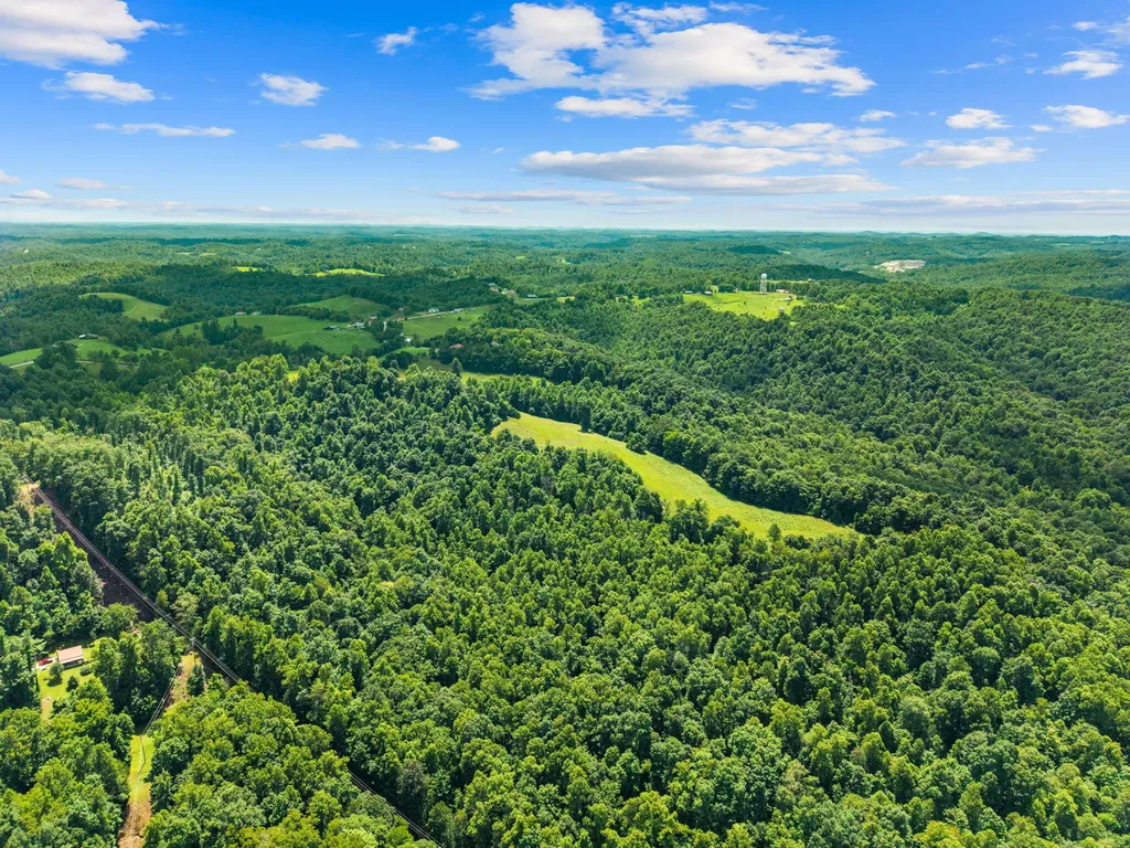1845 Azbill Road Mckee KY 40447