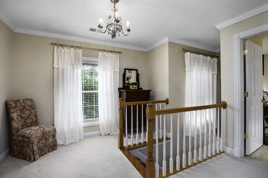 225 Helmsley Lane Versailles KY 40383