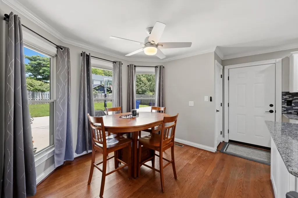 4504 Thornbridge Lane Lexington KY 40515