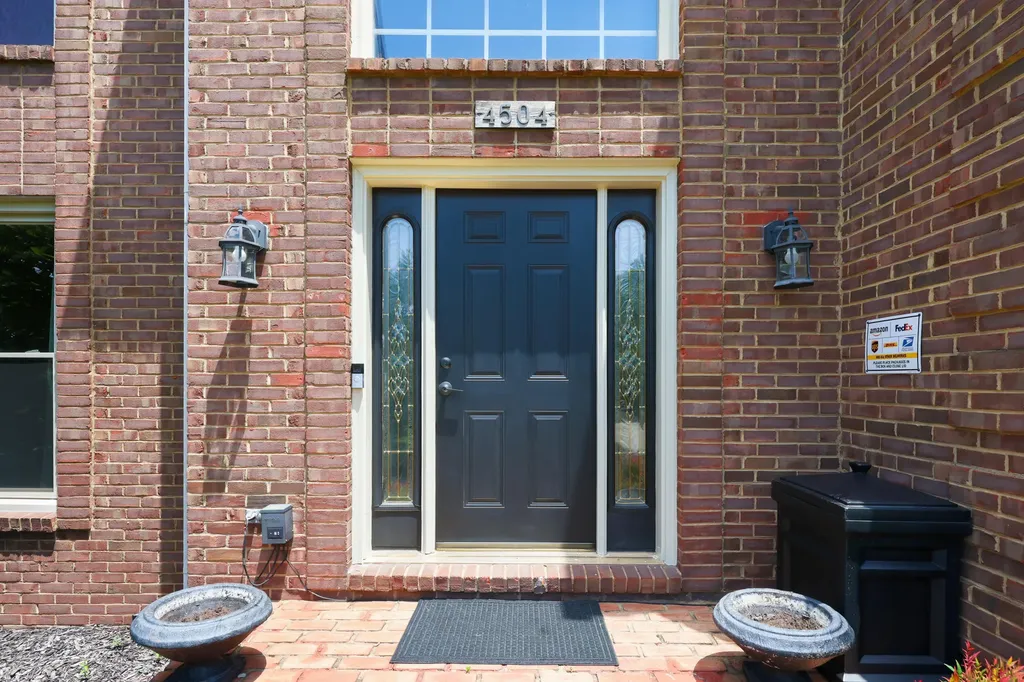 4504 Thornbridge Lane Lexington KY 40515