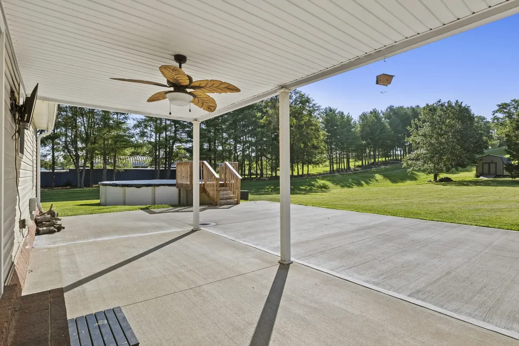 225 S Homestead Lane Lancaster KY 40444