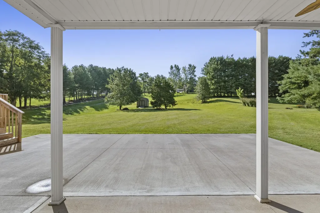 225 S Homestead Lane Lancaster KY 40444