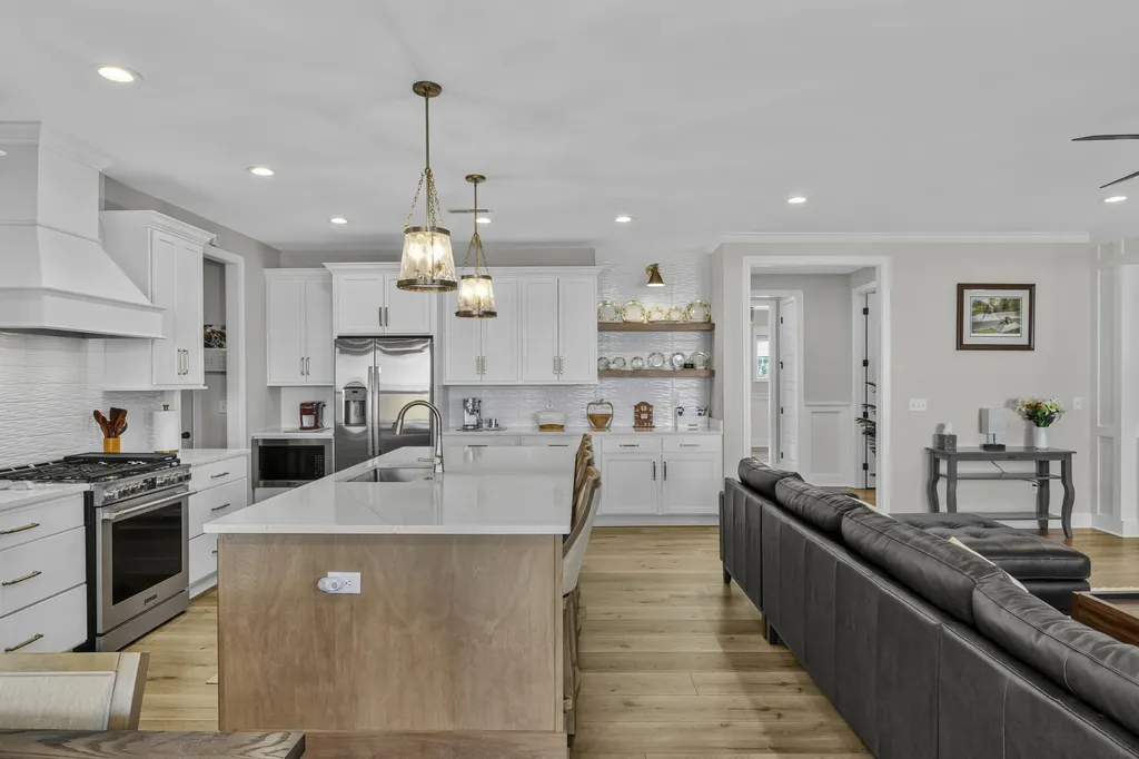 1077 Squirrel Nest Lane Lexington KY 40509