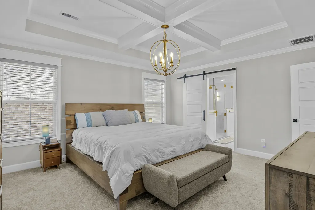 1077 Squirrel Nest Lane Lexington KY 40509