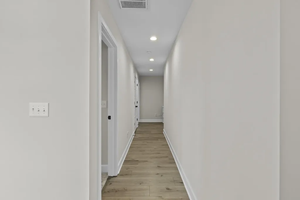 1077 Squirrel Nest Lane Lexington KY 40509