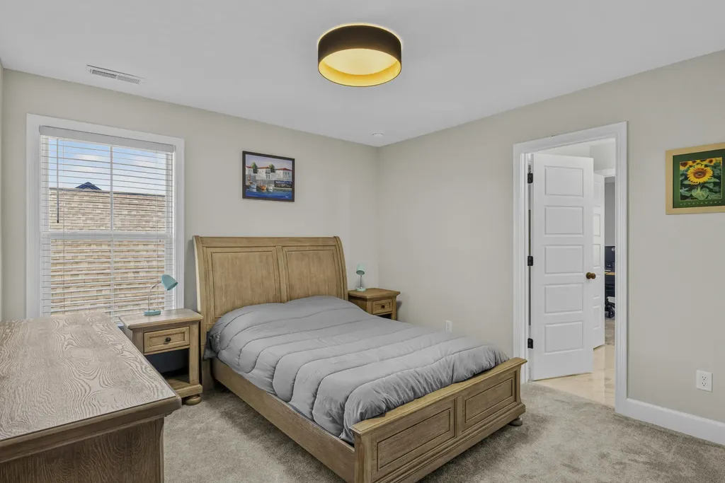1077 Squirrel Nest Lane Lexington KY 40509